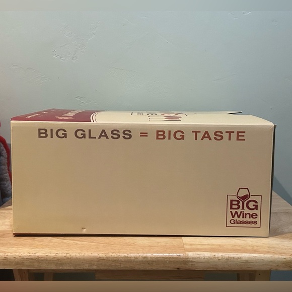 Set of 2 JEROBOAM BIG WINE GLASSES. Brand new in box. - Picture 4 of 8